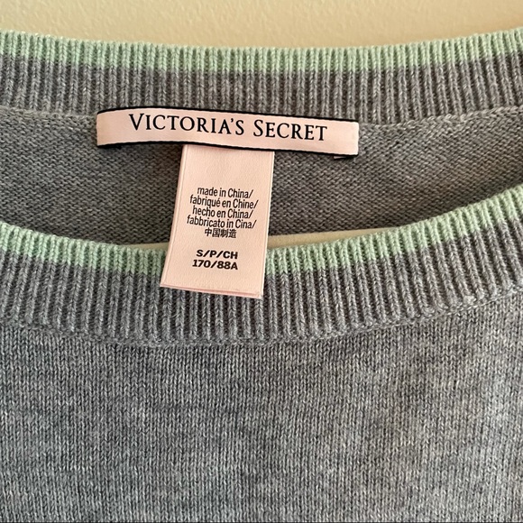 Victoria’s Secret Cashmere Blend Pullover Sweater S - Picture 2 of 4